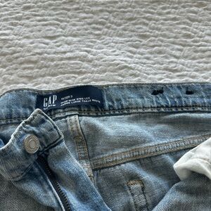 Gap Women’s Wide Leg Cargo Jeans